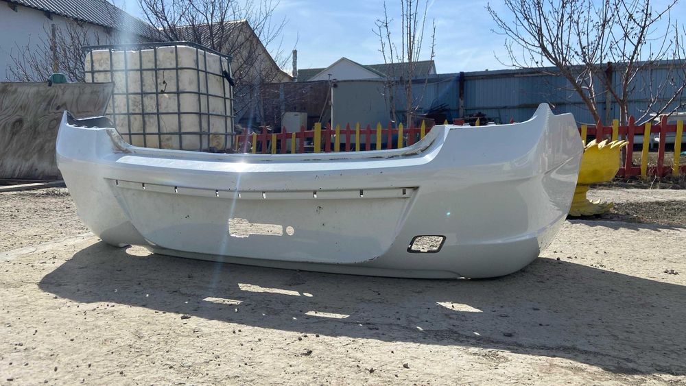 Бампер  Шевроле кобальт