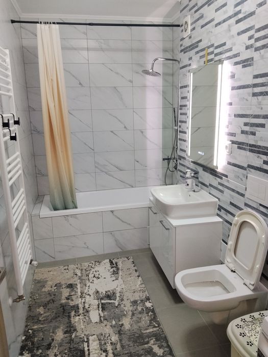 De vânzare apartament doua camere MAURER