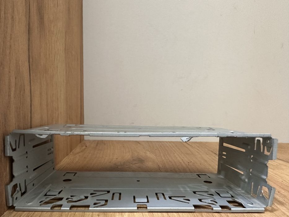 Магнитола в саляска новый