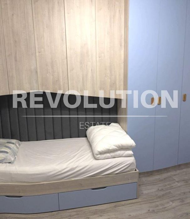 Tристаен апартамент в района на Аспарухово!