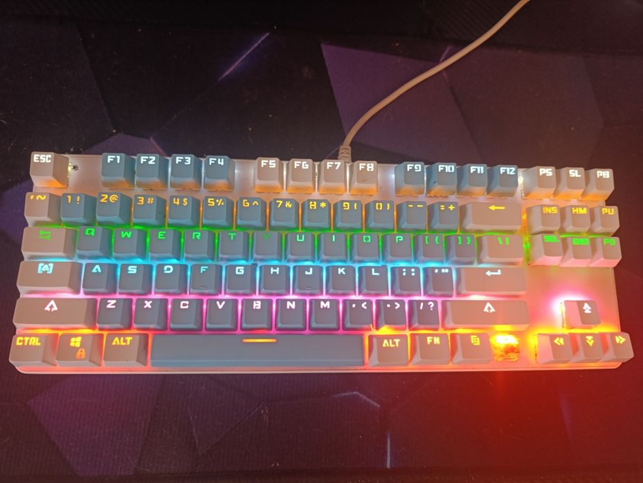 Tastatura QwertyKey K400 Brasov • OLX.ro