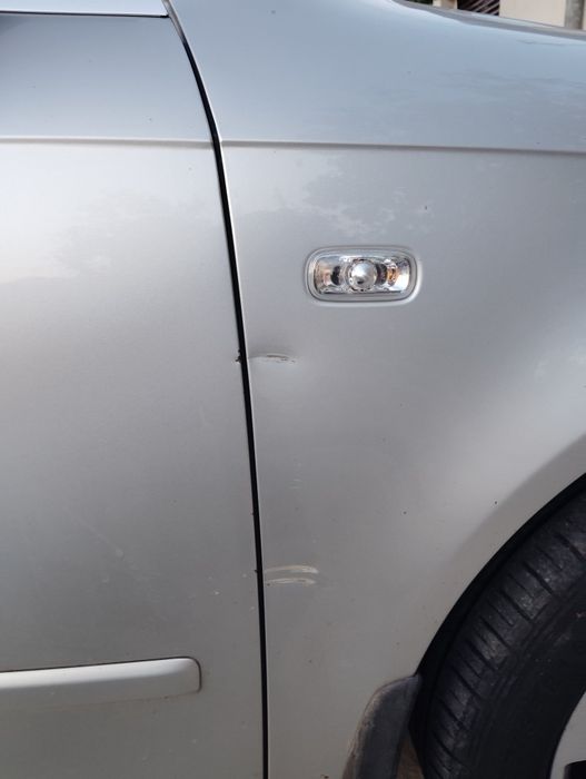 Vind Audi A4 b7,19TDI.