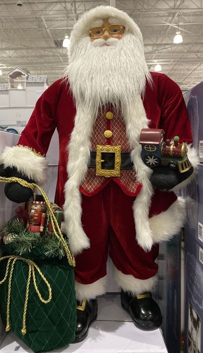 Vând figurine instalații