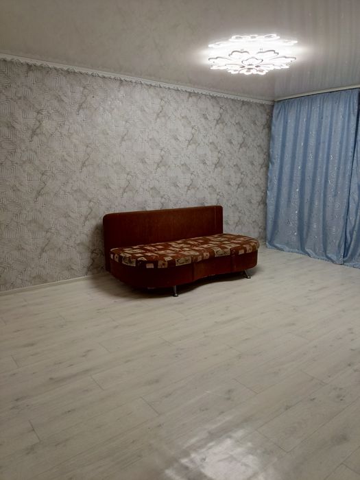 Сдам 1 комнатную долгосрочно