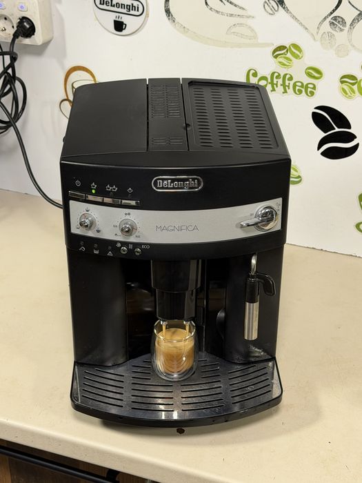 Кафемашина кафе автомат delonghi magnifica с гаранция