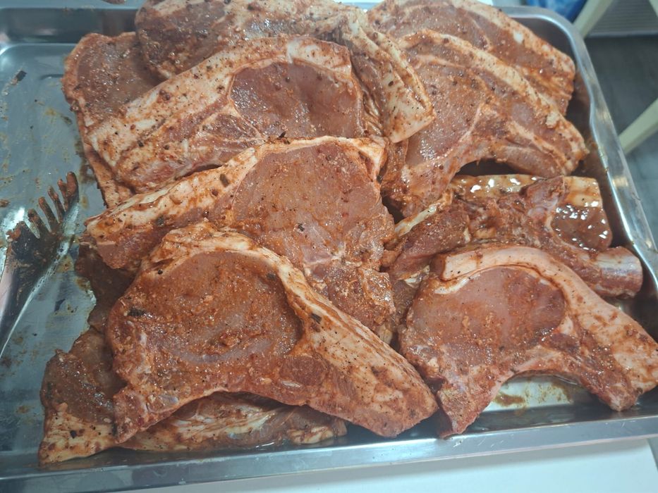 Стейки и шашлык маринованый