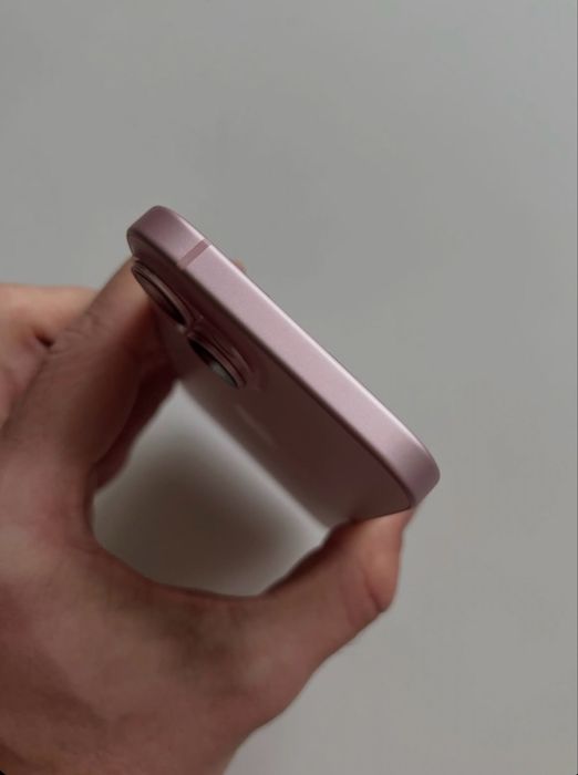 IPhone 15 plus roz impecabil