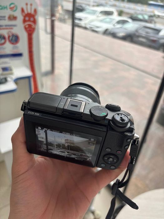 Canon EOS M6 Объектив 15-45 мм