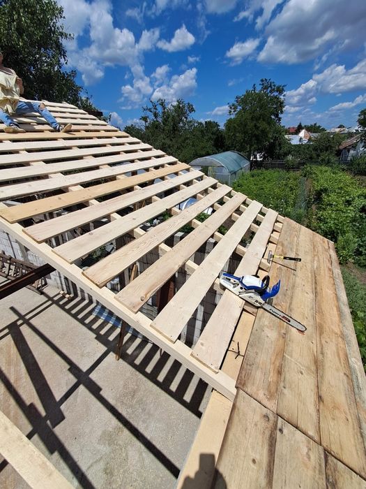 Firmă Acoperișuri Dulgheri  reparații de Bilka