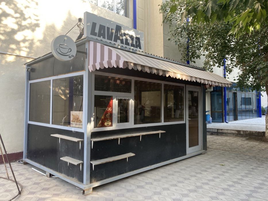 Продается готовый бизнес: Уютная кафе-будка "Lavazza" с оборудованием!