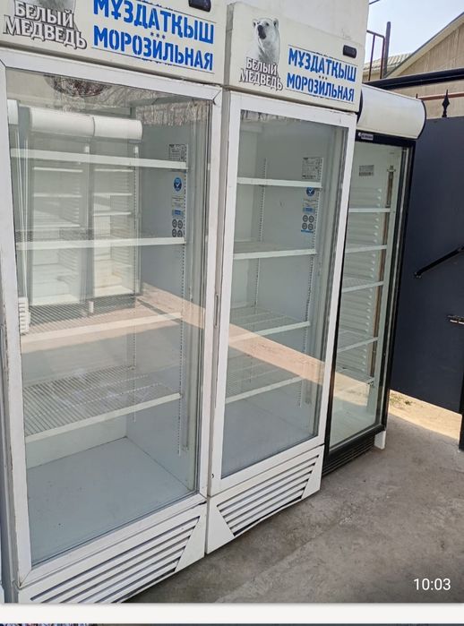 Ветринные 2х двер холодильники