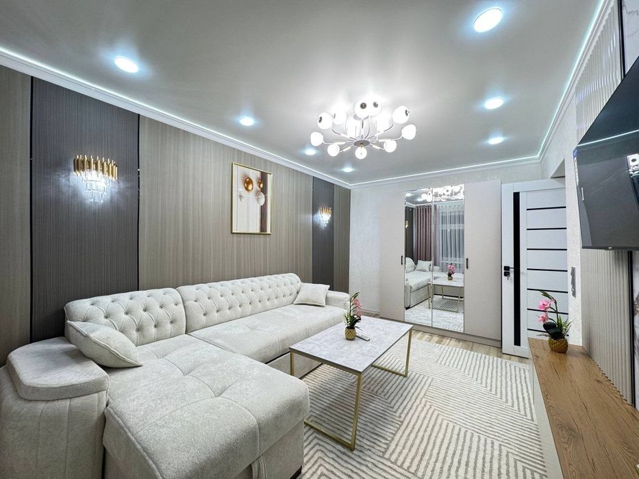 Продам чиланзар 4.  Одна переделанная на двух