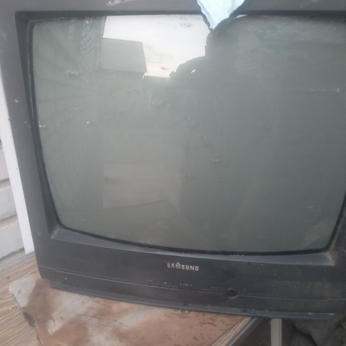 Продам телевизор кубик Самсунг5000т.