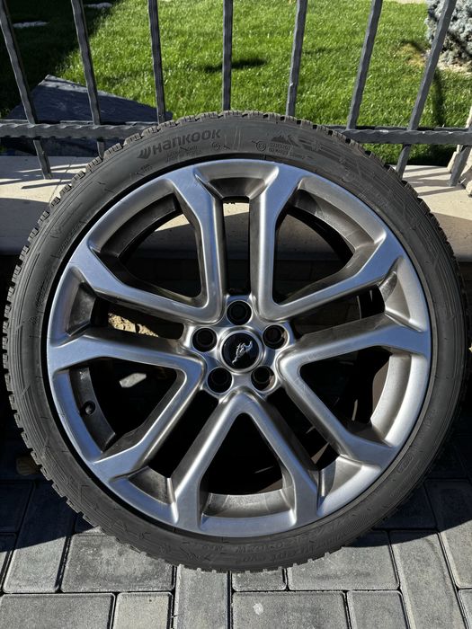 Jante Mustang GT 20” cu cauciucuri de iarna noi