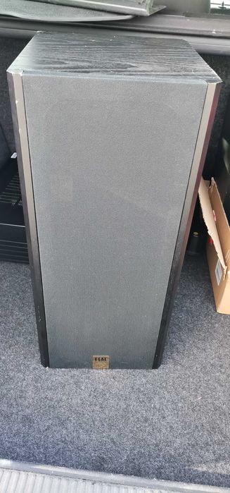 Трилентови тонколони Medion.