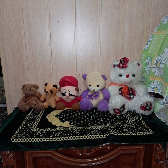 O'yinchoqlar sotiadii