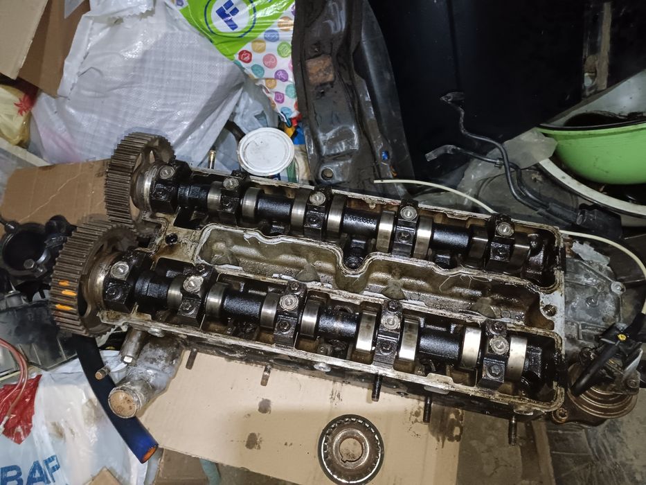 Продам головку 2.0 опель  Opel