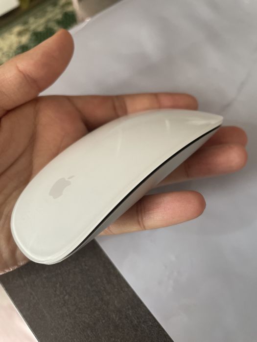 Macbook Pro M1 (256/8GB) и Magic Mouse