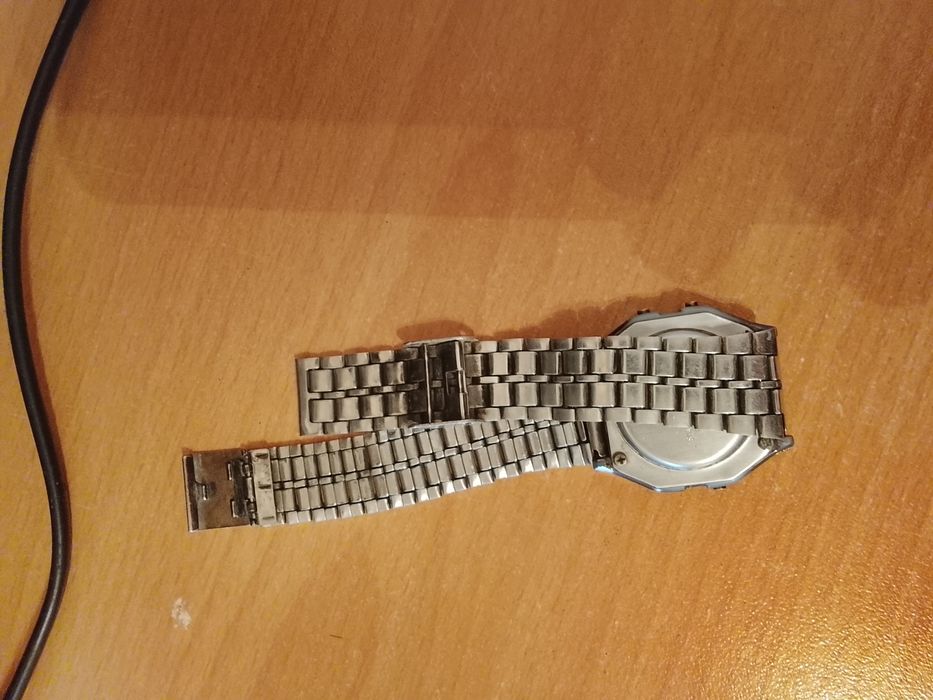 Casio сағат сатылады