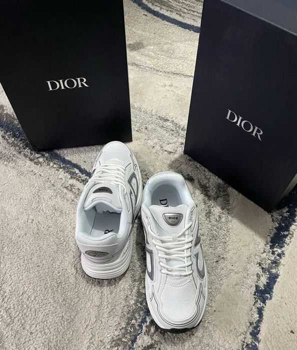 Dior B30 Triple White (40-46)