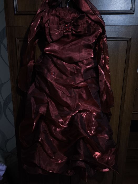 Платье детское праздничное