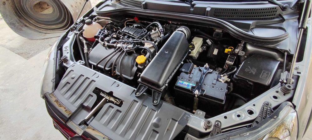 Лада СВ КРОСС 1.6 бензин пропан