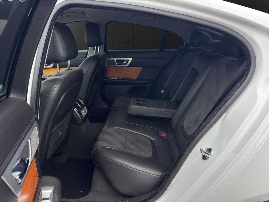 Jaguar XF Garantie 12 luni!/Km. Certificati!/Rate fara avans !