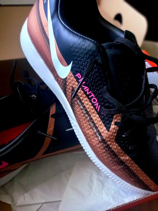 Футболни обувки , Найк , EUR 43