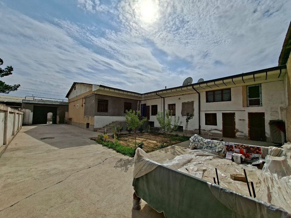 Янгиобод мах 6 соток 3 хона оилага ховли ижара топ. 550 у.е.