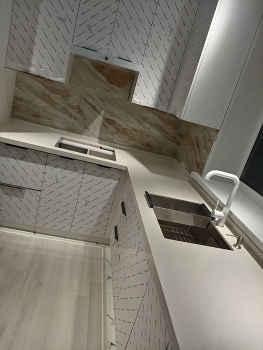 столешница из изкуствения камень