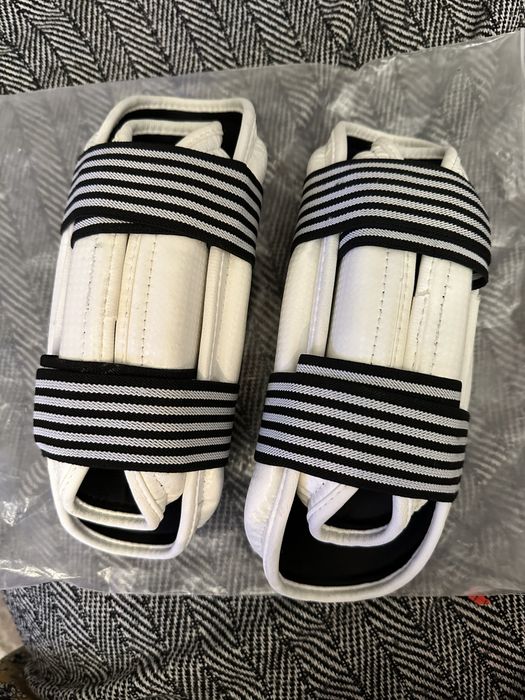 Щитки для таеквондо