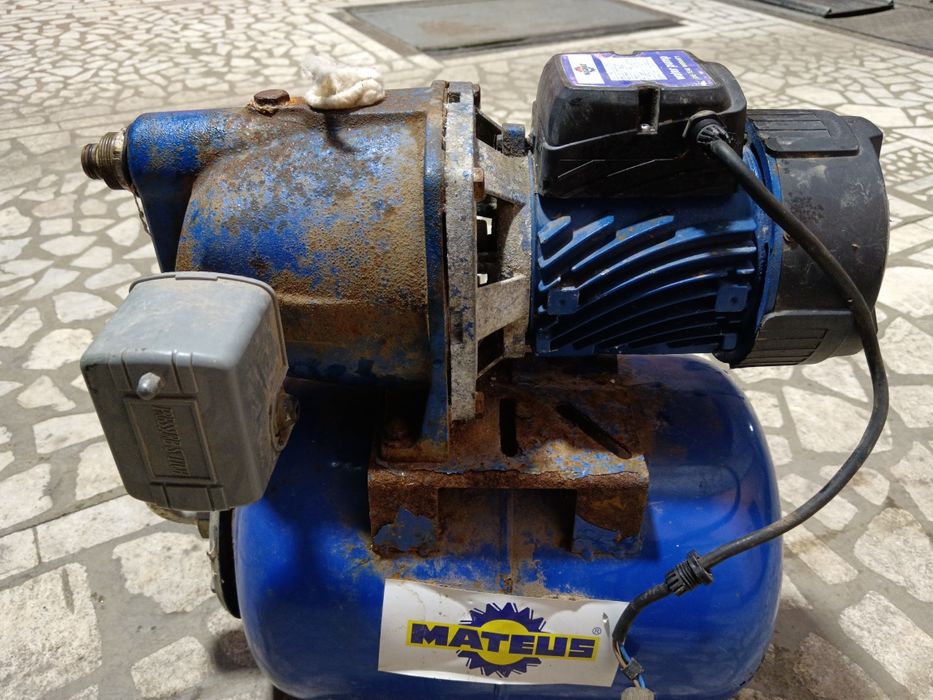 Насос водяной электрический