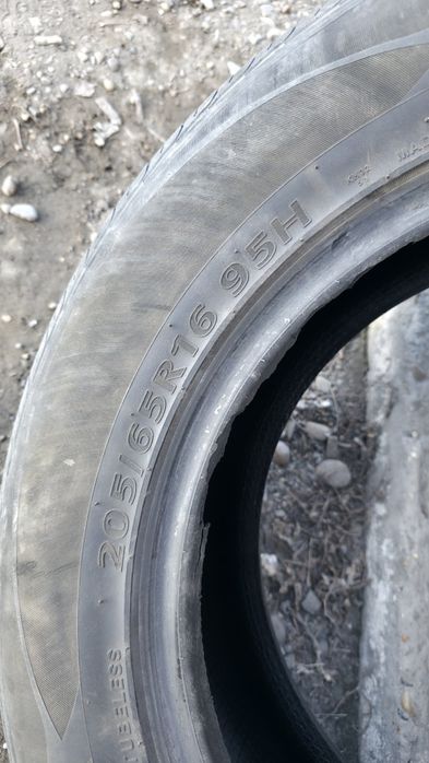 Шины продам 205/65/16