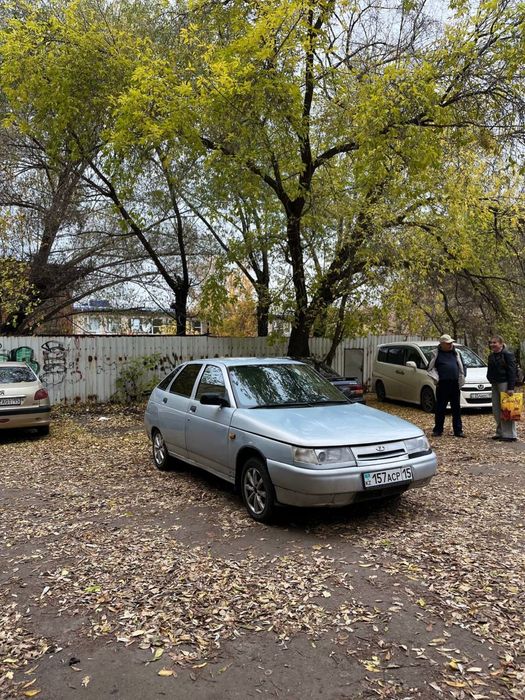 продам ваз  2112