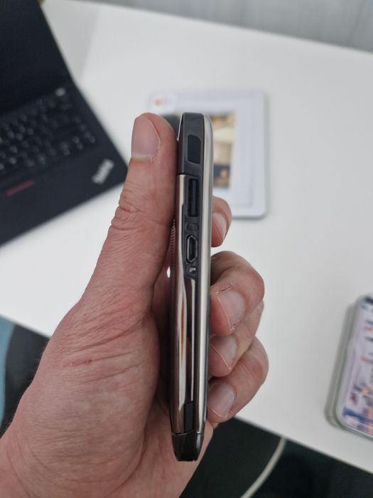 Nokia E71   grey