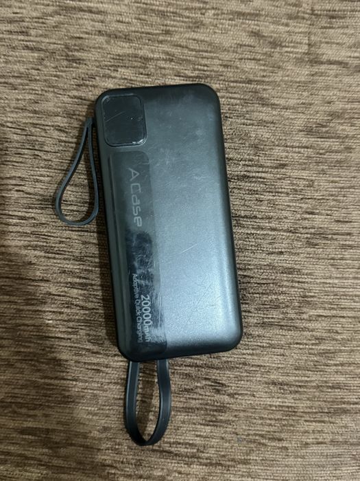 Продам мощный повер банк дёшево