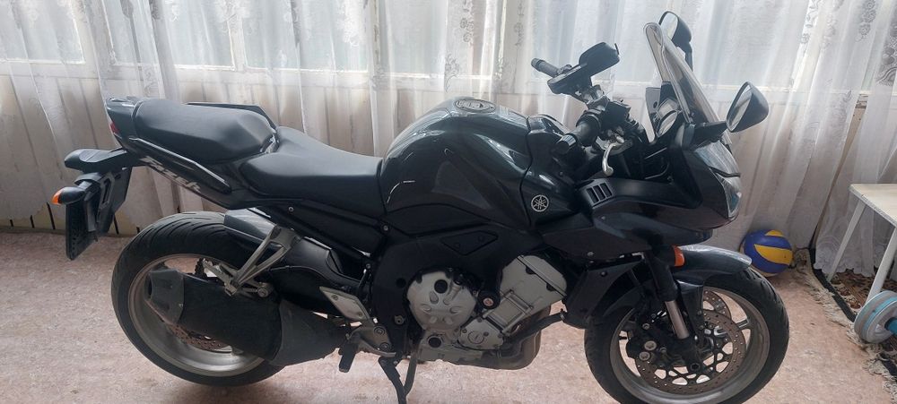 Продам YAMAHA FZ1. Литр.