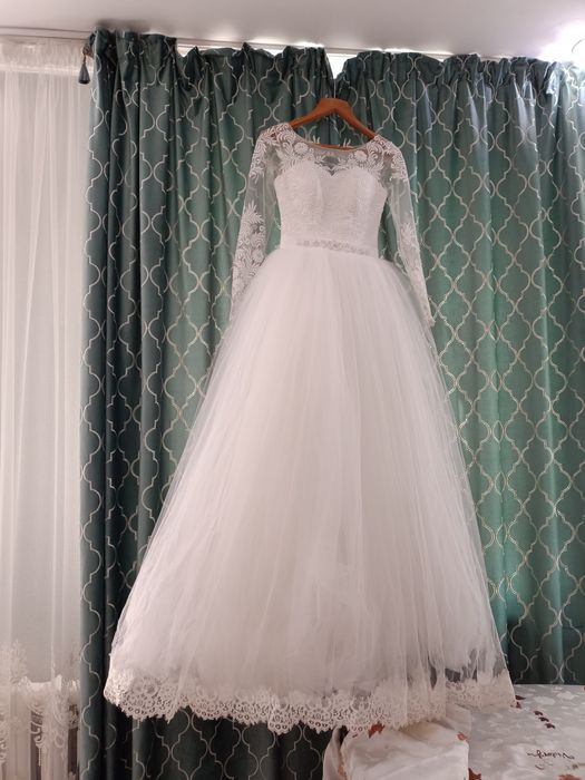 Свадебные платья