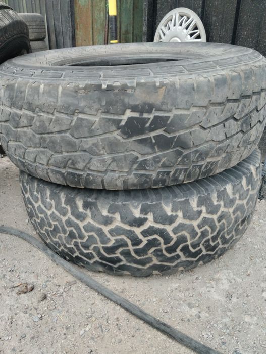 Шины 31х10.50R15.