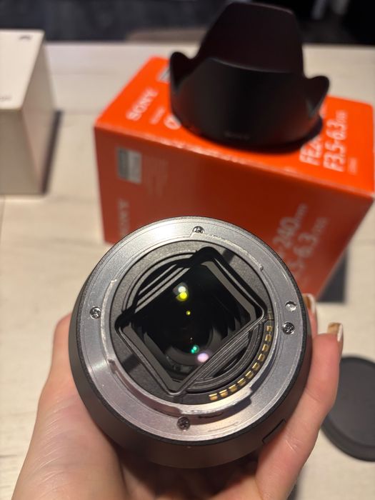 Обектив Sony FE24-240 Sony E full frame в гаранция