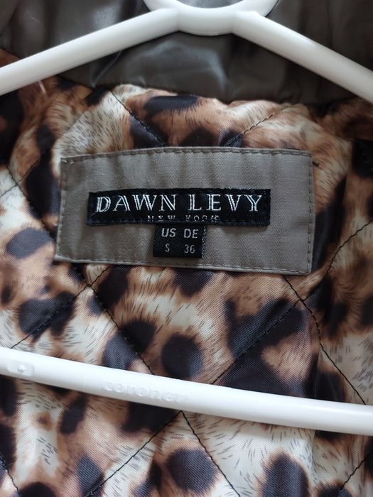 Geaca jacheta Dawn Levy cu dublura matlasata detasabila. Mărimea S -36