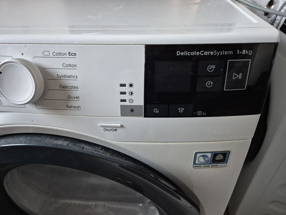 Uscător de rufe Electrolux PerfectCare 800