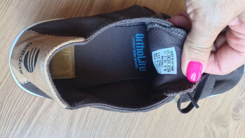 Маратонки и кецове по 25 лв, номер 43