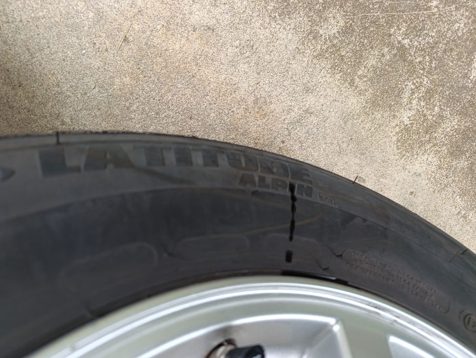 Зимни гуми Michelin 215 70 16