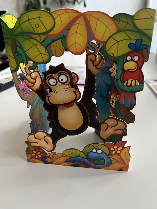 Красива и оригинална поздравителна  картичка на фирмата Santoro