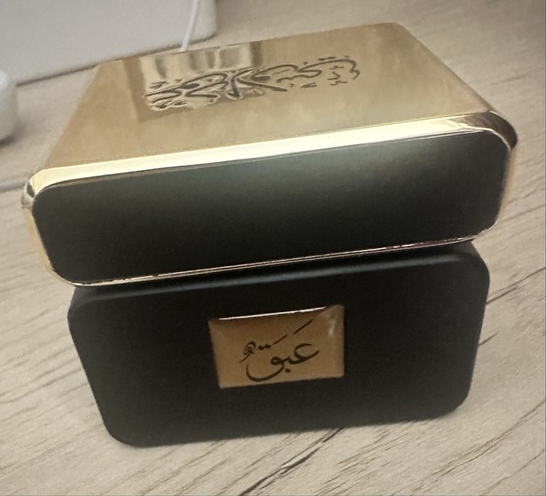 Бахур Abaq от бренда Al Majed Oud.