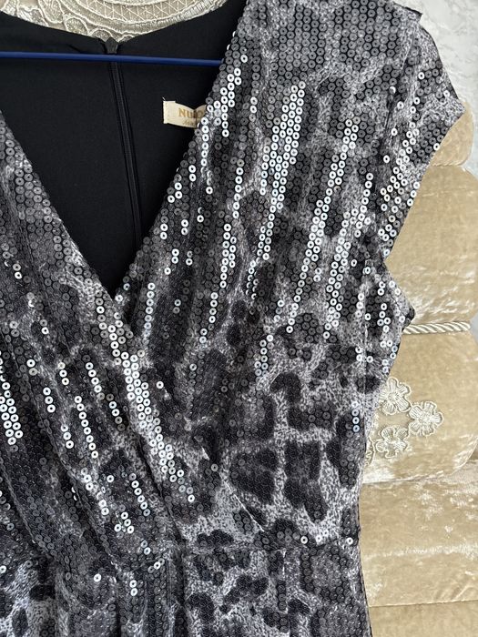 Вечерное платье