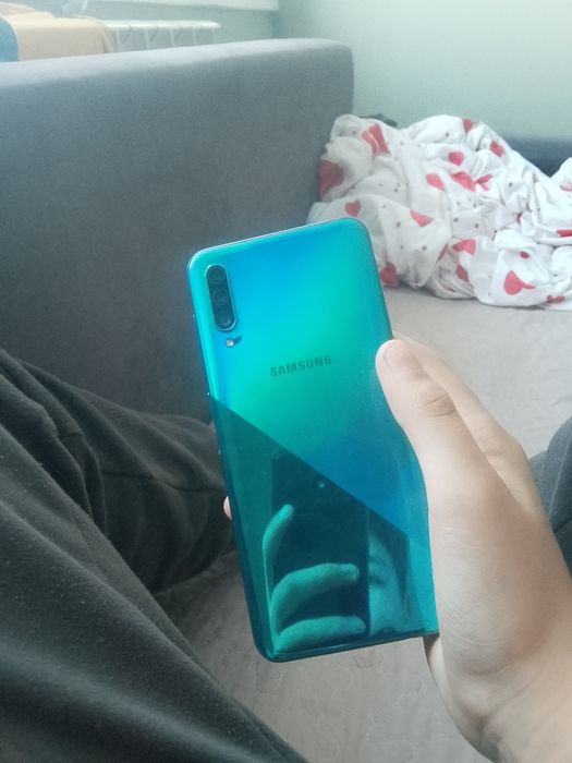 Продам Самсунг а30с в идиальном сотсоянием