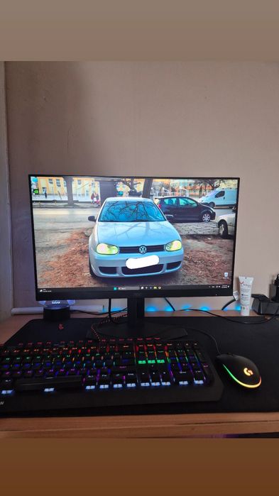 Геймърски компютър + монитор, мишка и клавиатура / Ryzen 5 5600 / GTX 1660ti / 20GB Ram