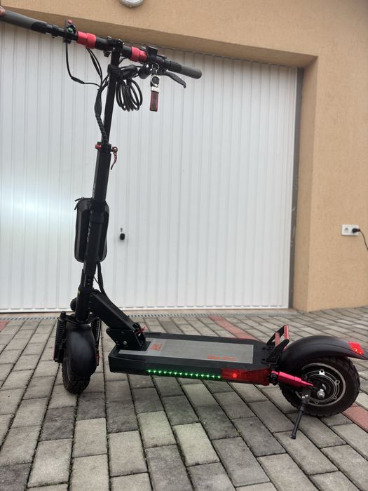 Trotineta electrica Kukirin M4 PRO